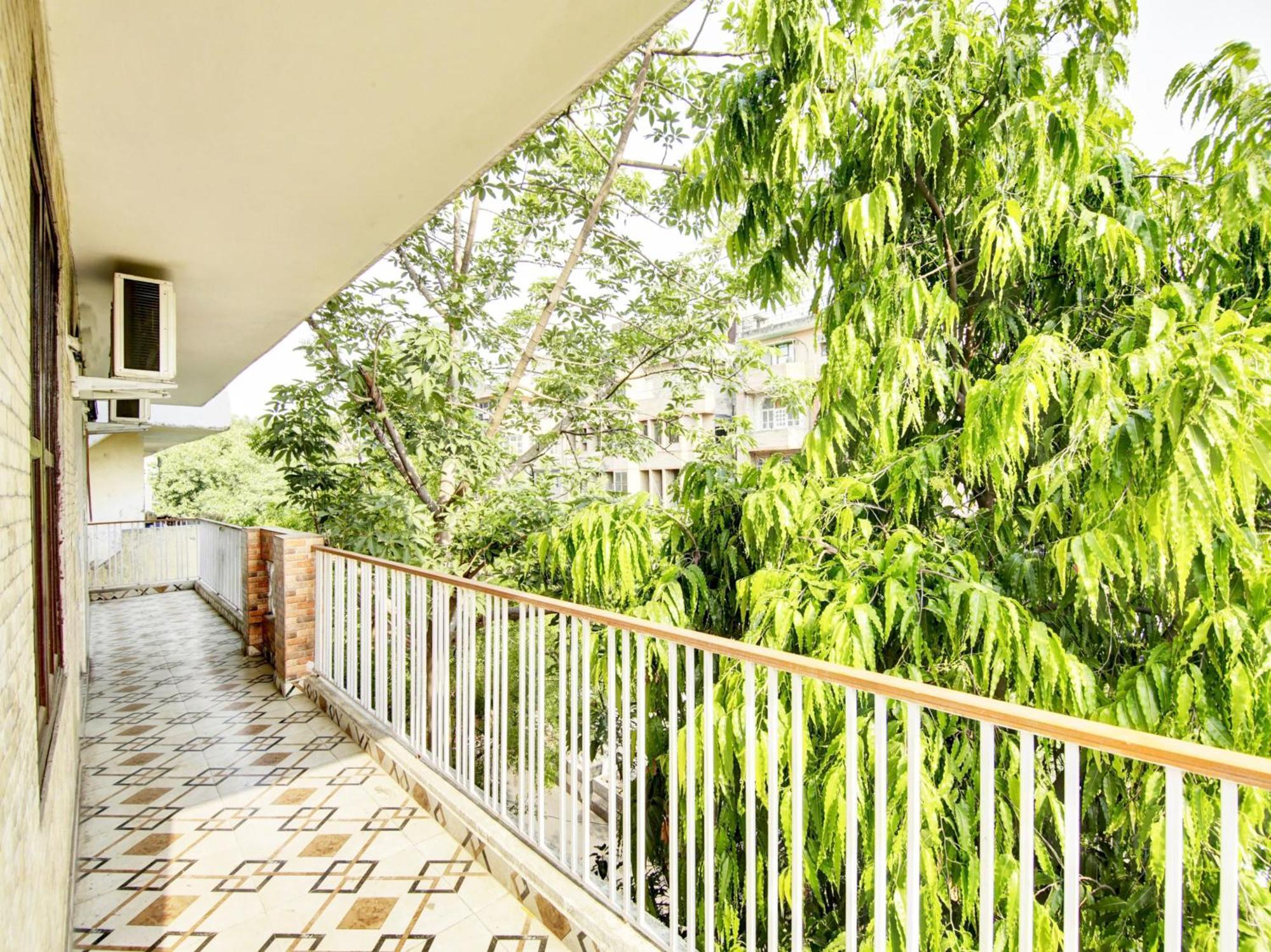 Hotel O Kailash Inn New Delhi Bagian luar foto