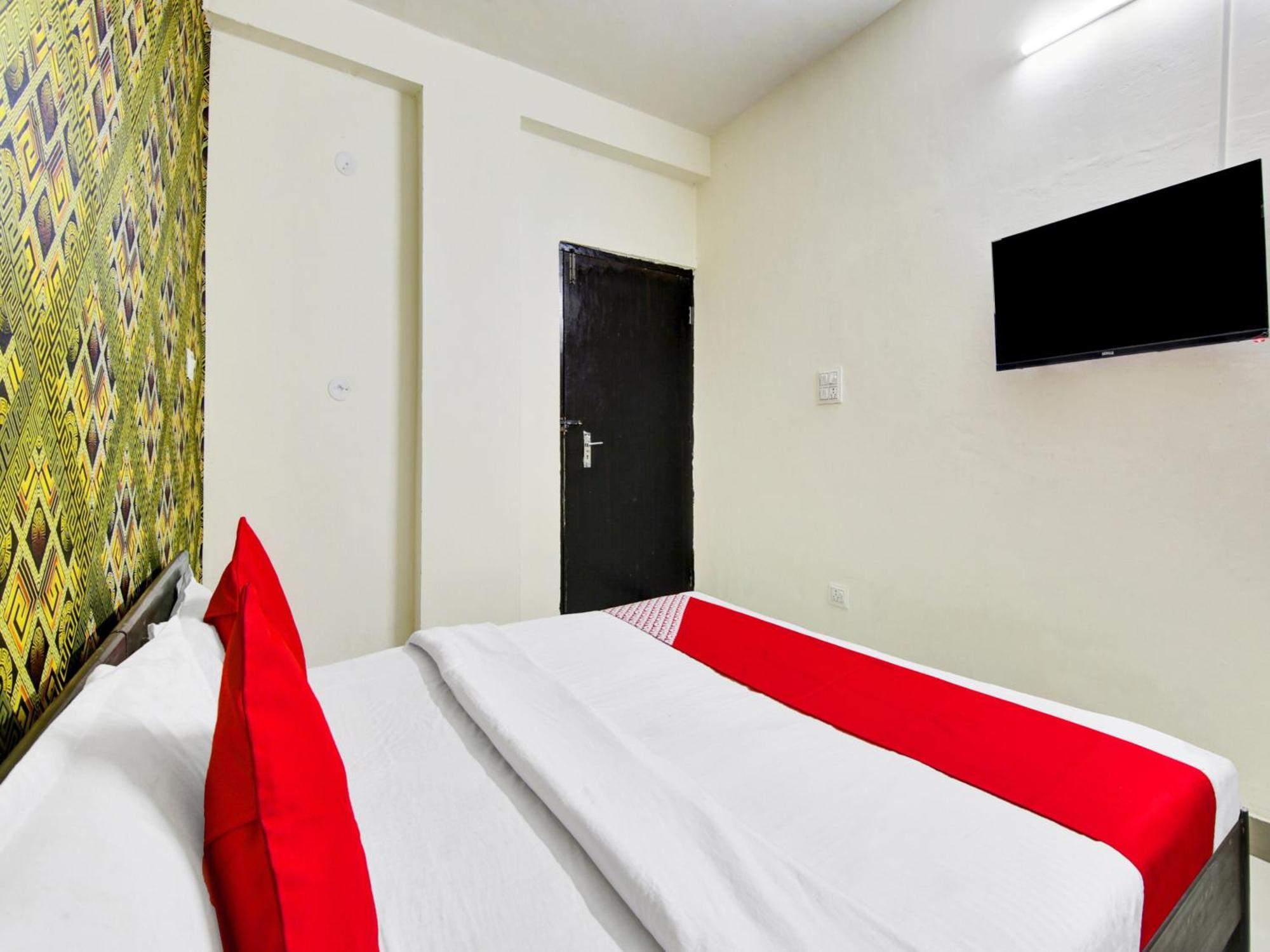 Hotel O Kailash Inn New Delhi Bagian luar foto
